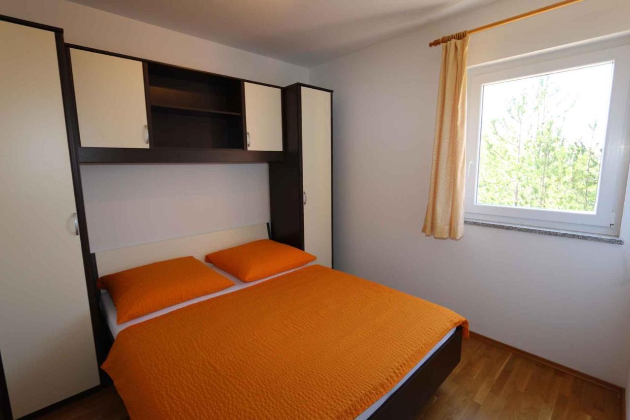Apartments In Silo/Insel Krk 13430 المظهر الخارجي الصورة