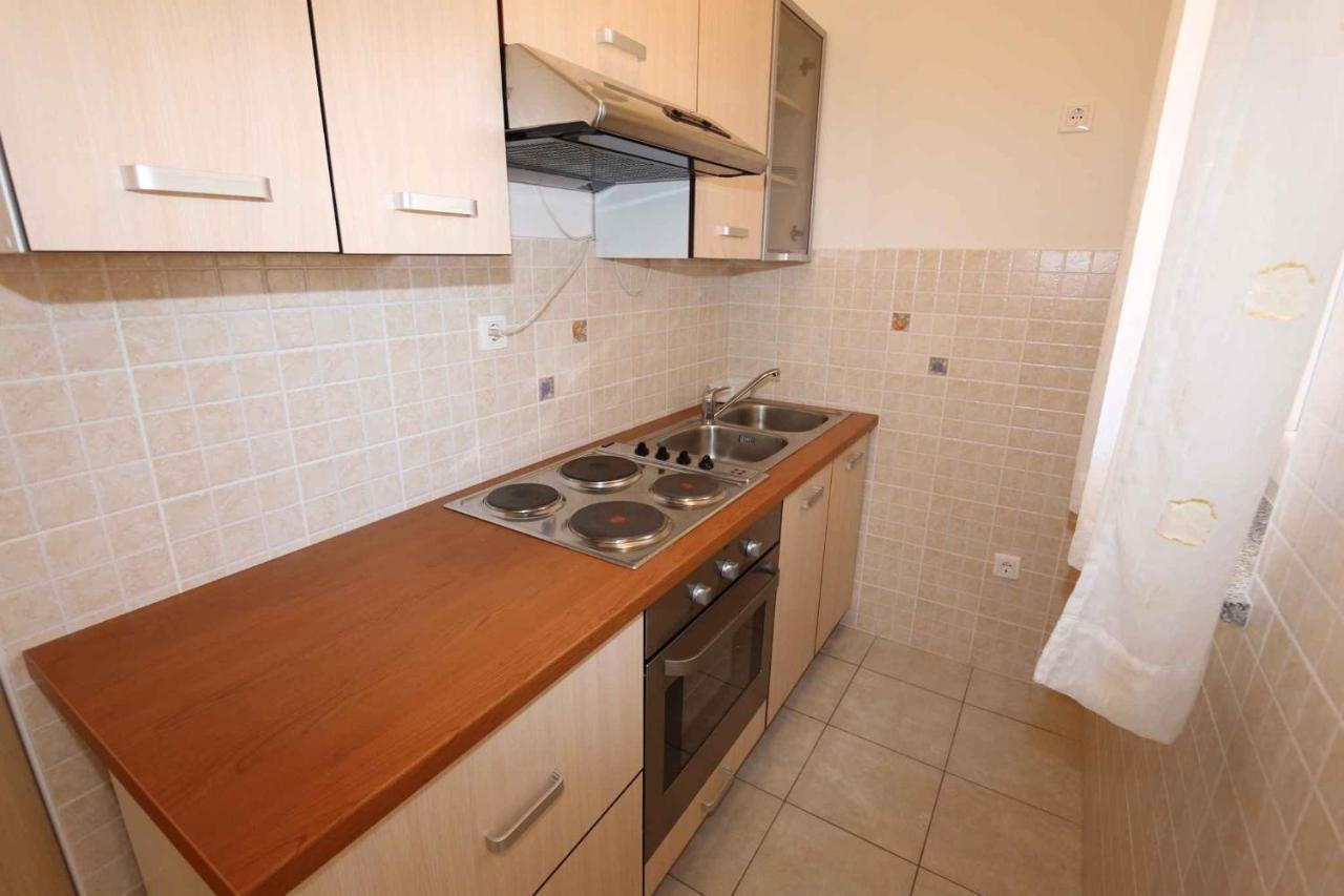 Apartments In Silo/Insel Krk 13430 المظهر الخارجي الصورة