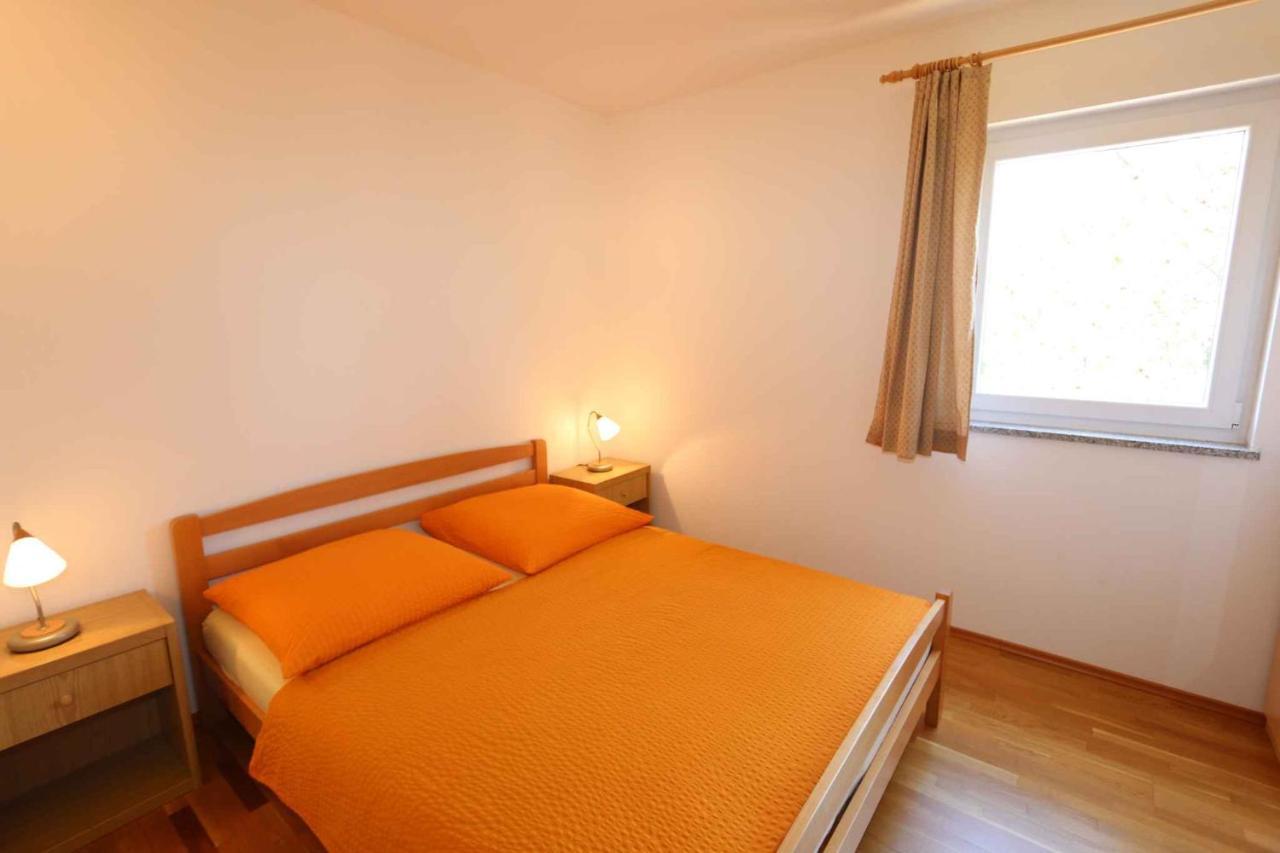 Apartments In Silo/Insel Krk 13430 المظهر الخارجي الصورة